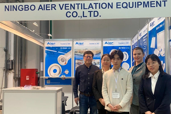 Aier Showcases innovazione tecnologica e promuove lo scambio culturale alla mostra di refrigerazione di mosca